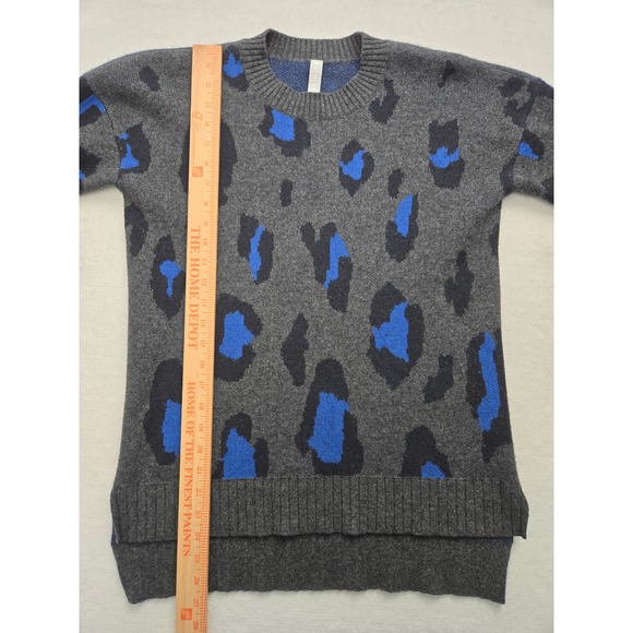 Athleta Leopard Wool Cashmere Crew Sweater Charcoal Grey Size S  511408 - Picture 4 of 9